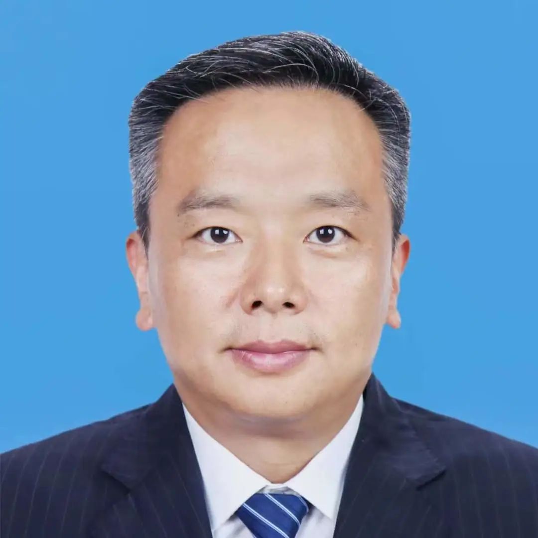 长阳县举重冠军_湖北长阳举重冠军_举重冠军当县长