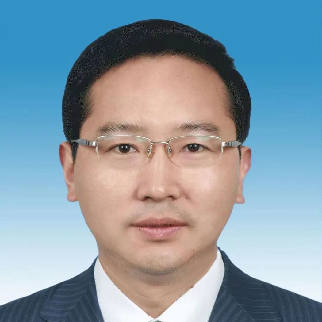 湖北长阳举重冠军_举重冠军当县长_长阳县举重冠军