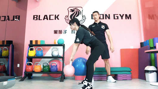 广州健身私教课_广州东圃健身房私教_东圃健身房价格