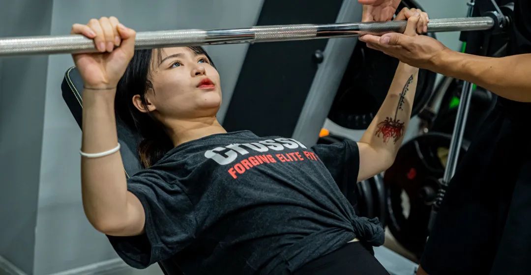 广州健身私教课_广州东圃健身房私教_东圃健身房价格